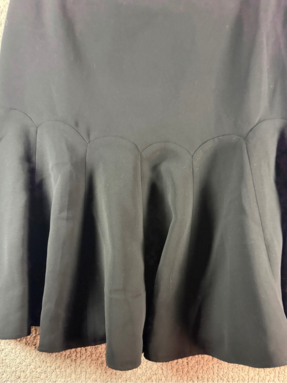 Talbots Black Scalloped Flounce Hem Dropped Waist Fluted Skirt Career Mini - Picture 3 of 7